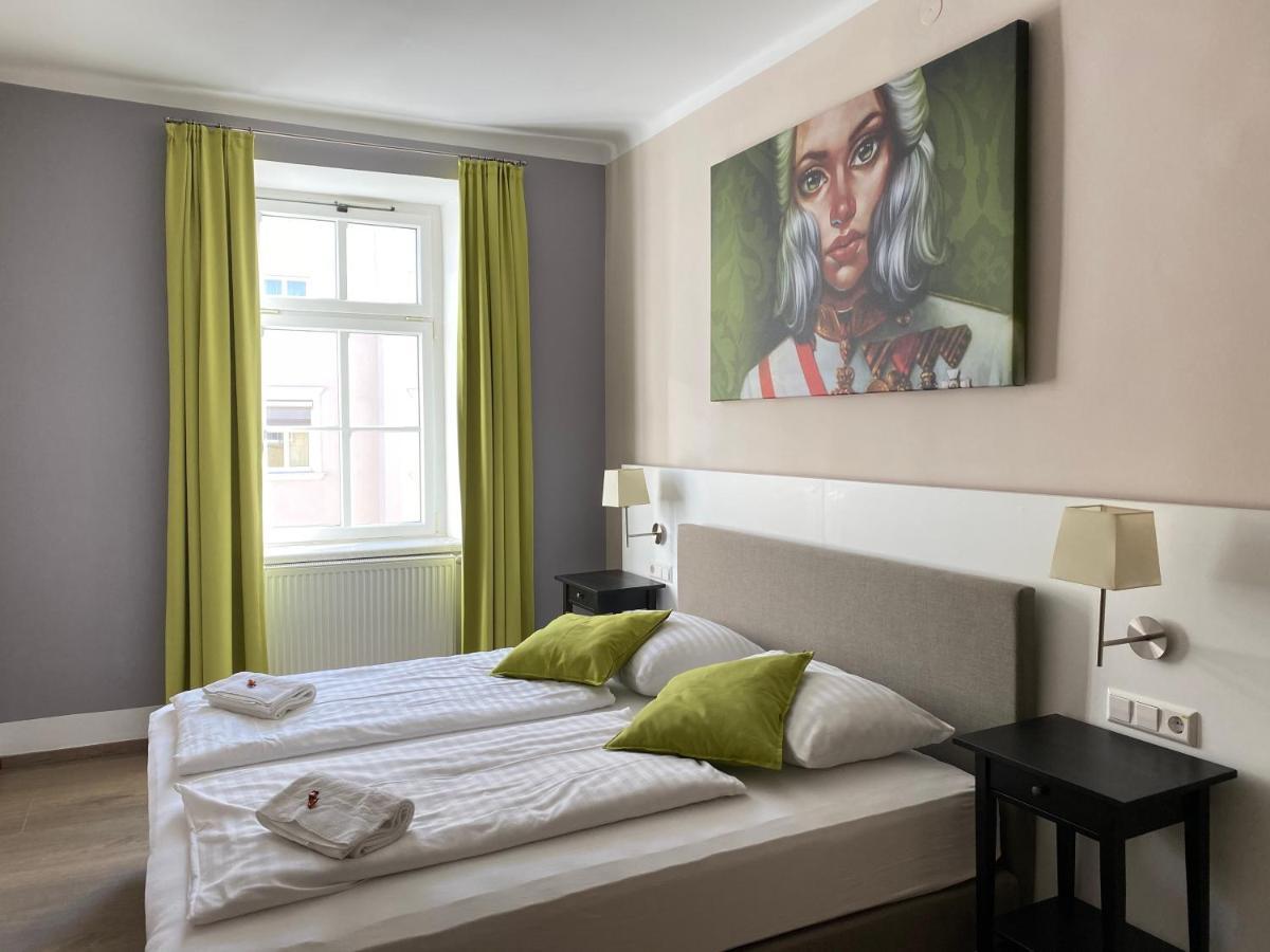 Urban Stay Salzburg City Bagian luar foto